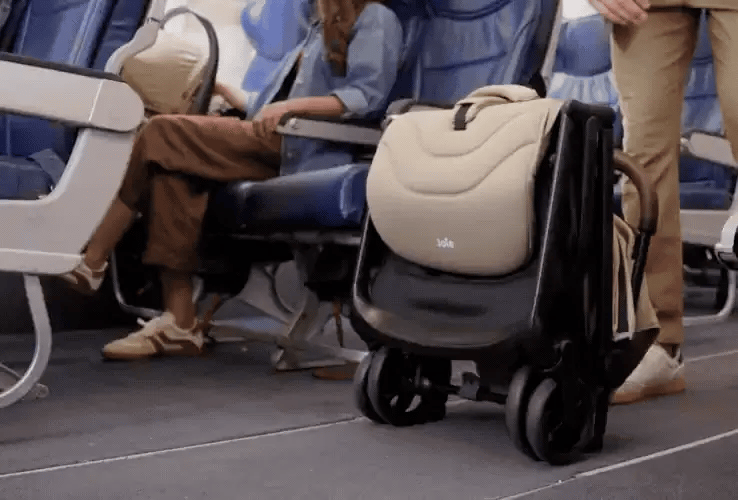 KOMPAKTES DESIGN - Bereit fürs Handgepäck