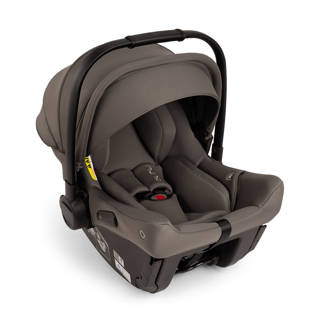 Nuna - Babyschale pipa urbn mit integrierten Isofix - Konnektoren - Babylution